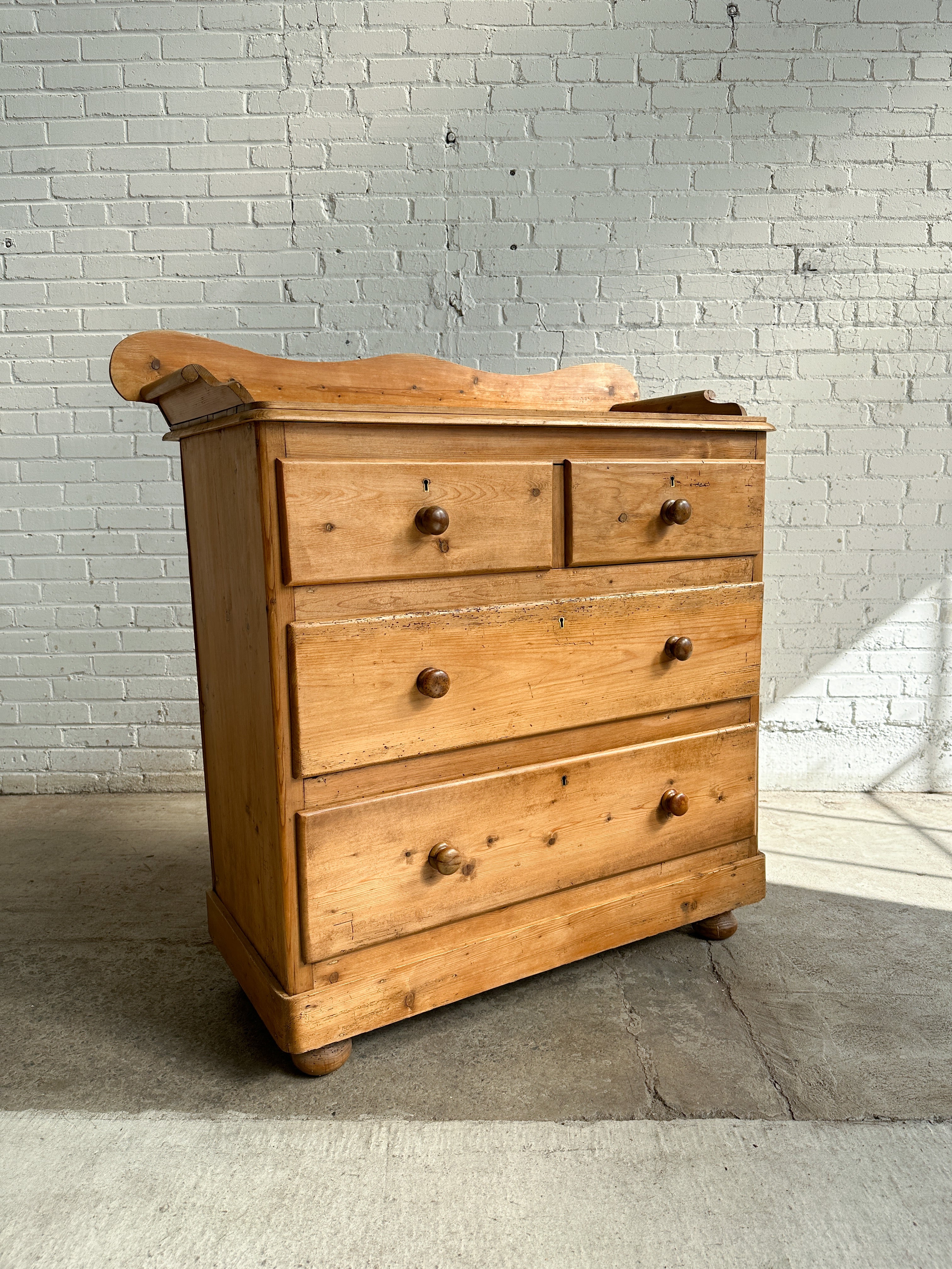 Antique pine deals chest of drawers