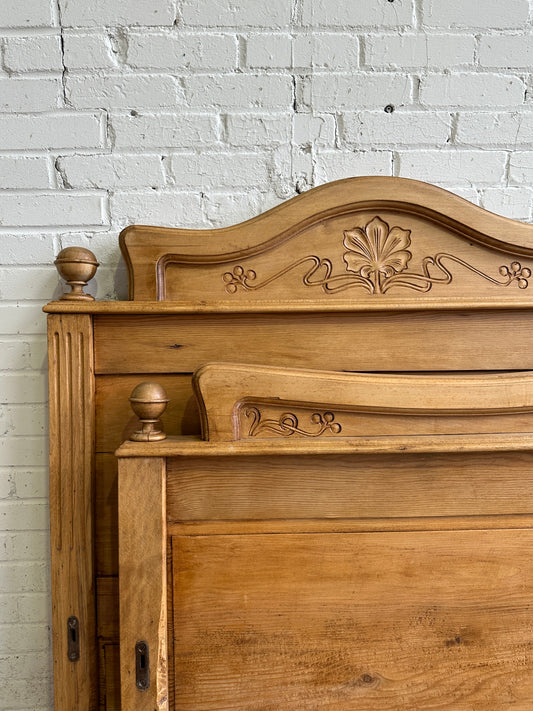 Antique Pine Sleigh Bed with Leaf and Berry Carvings c. 1890