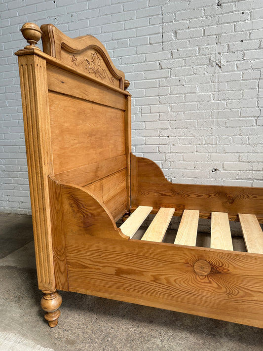 Antique Pine Sleigh Bed with Leaf and Berry Carvings c. 1890