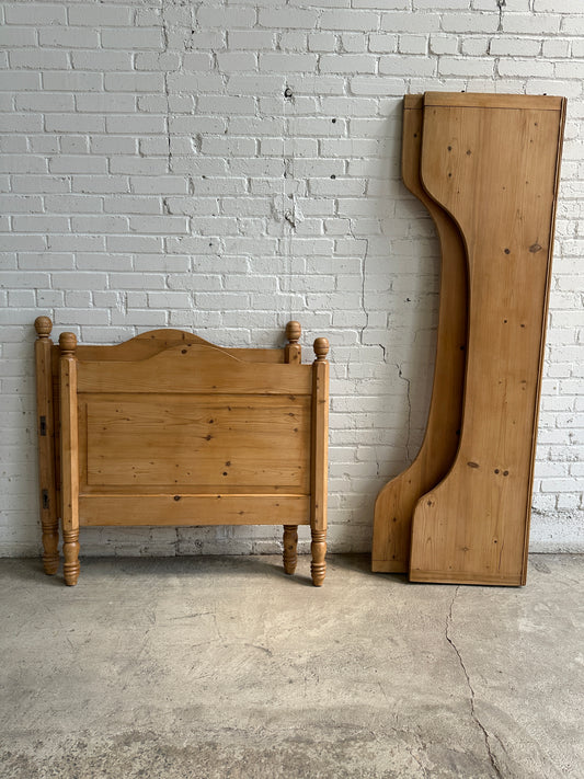 Antique Pine Sleigh Bed c. 1910