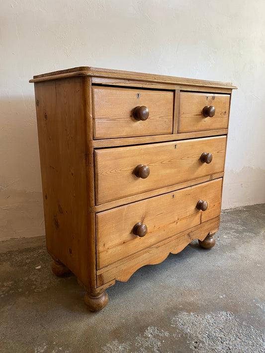 Antique Pine English Chest of Drawers with Wavy Skirt c. 1880