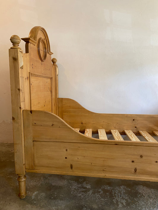 Antique Pine European Sleigh Bed (Twin) c. 1890