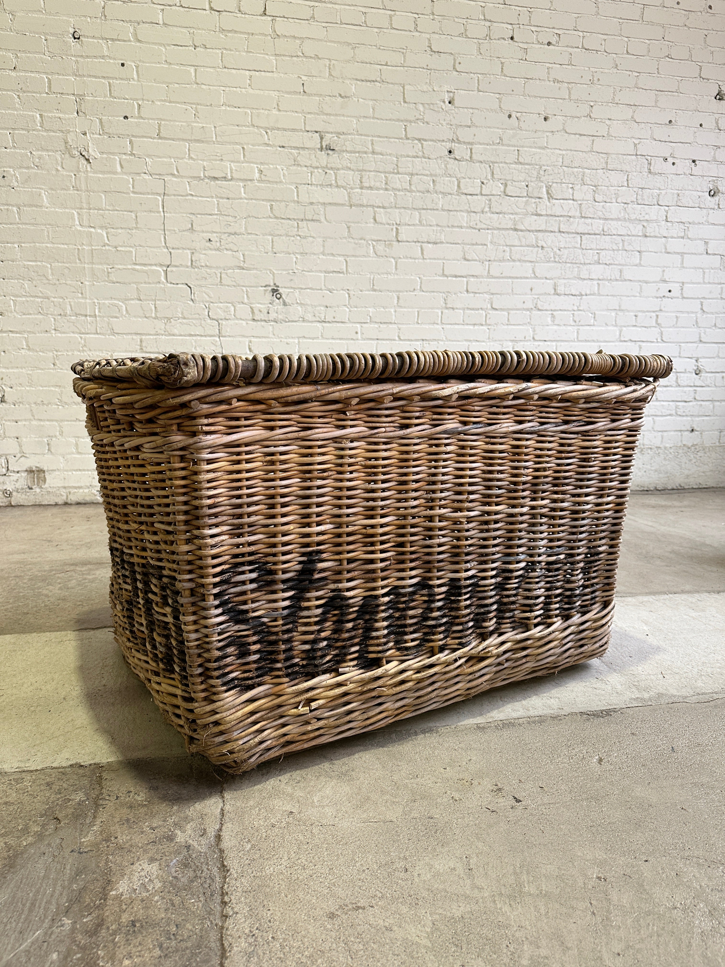 Vintage 2024 Large Wicker Carry Basket