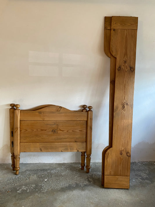 Long Antique Pine Sleigh Bed c.1910