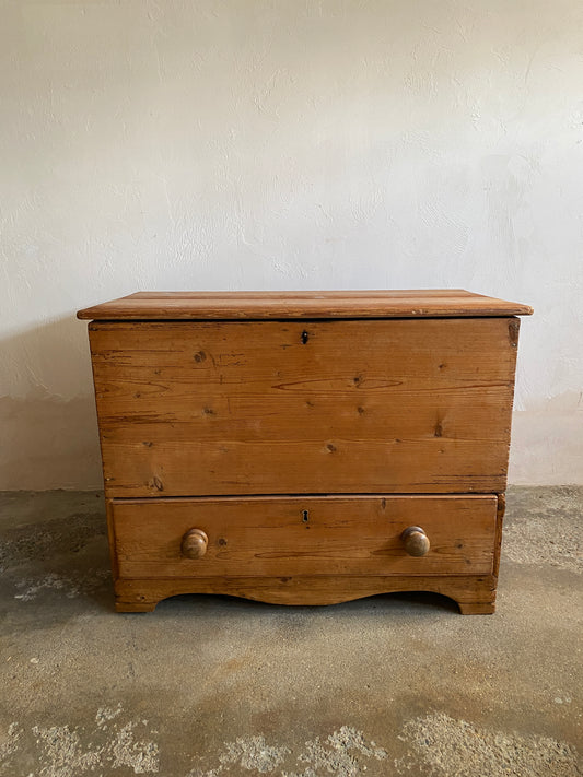 Antique Pine English Mule Chest with Drawer c. 1885