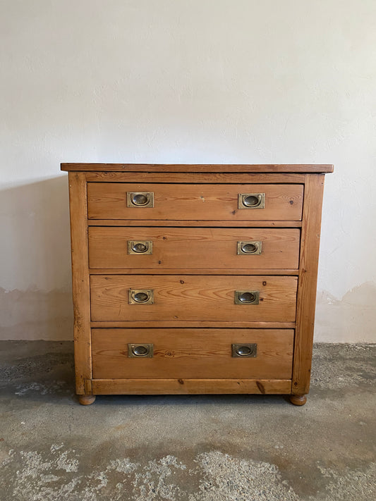 Antique Pine Chest of Drawers with Brass Inset Handles c. 1825