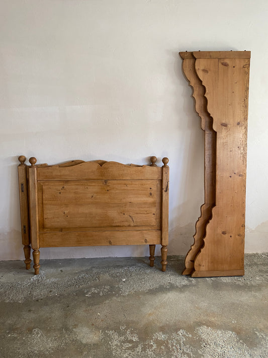 Antique Pine Sleigh Bed with Intricate Side Rails c. 1890