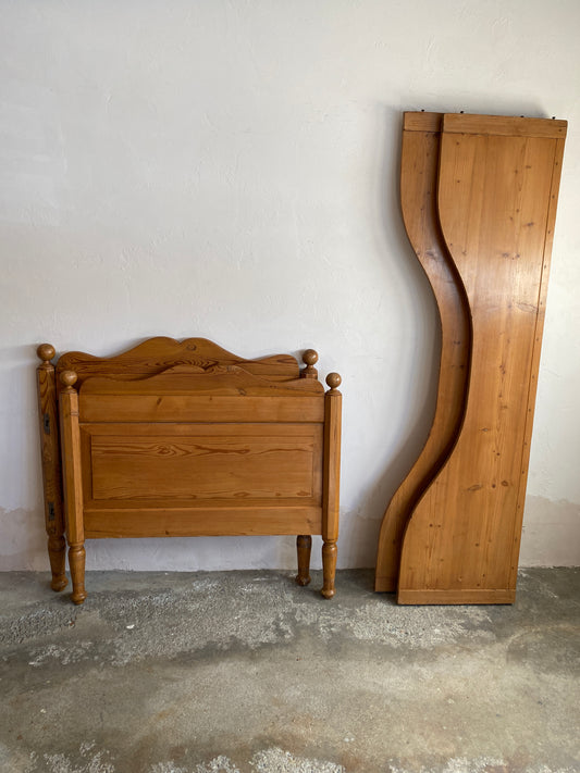 Antique Pine European Sleigh Bed c. 1910