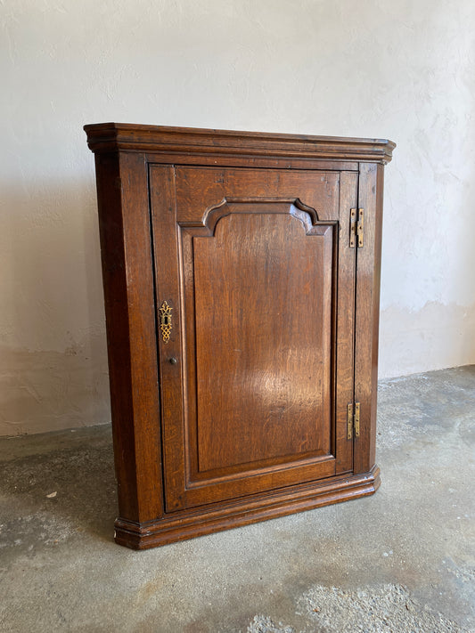 Antique Oak English Corner Cupboard c. 1800